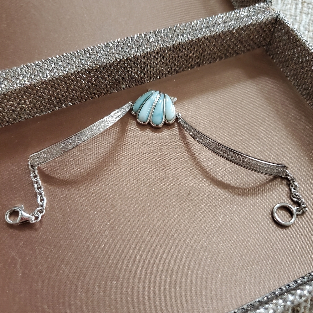 Alamea Sunrise Scallop Shell Larimar Sterling Silver Bracelet - Picture 5 of 11